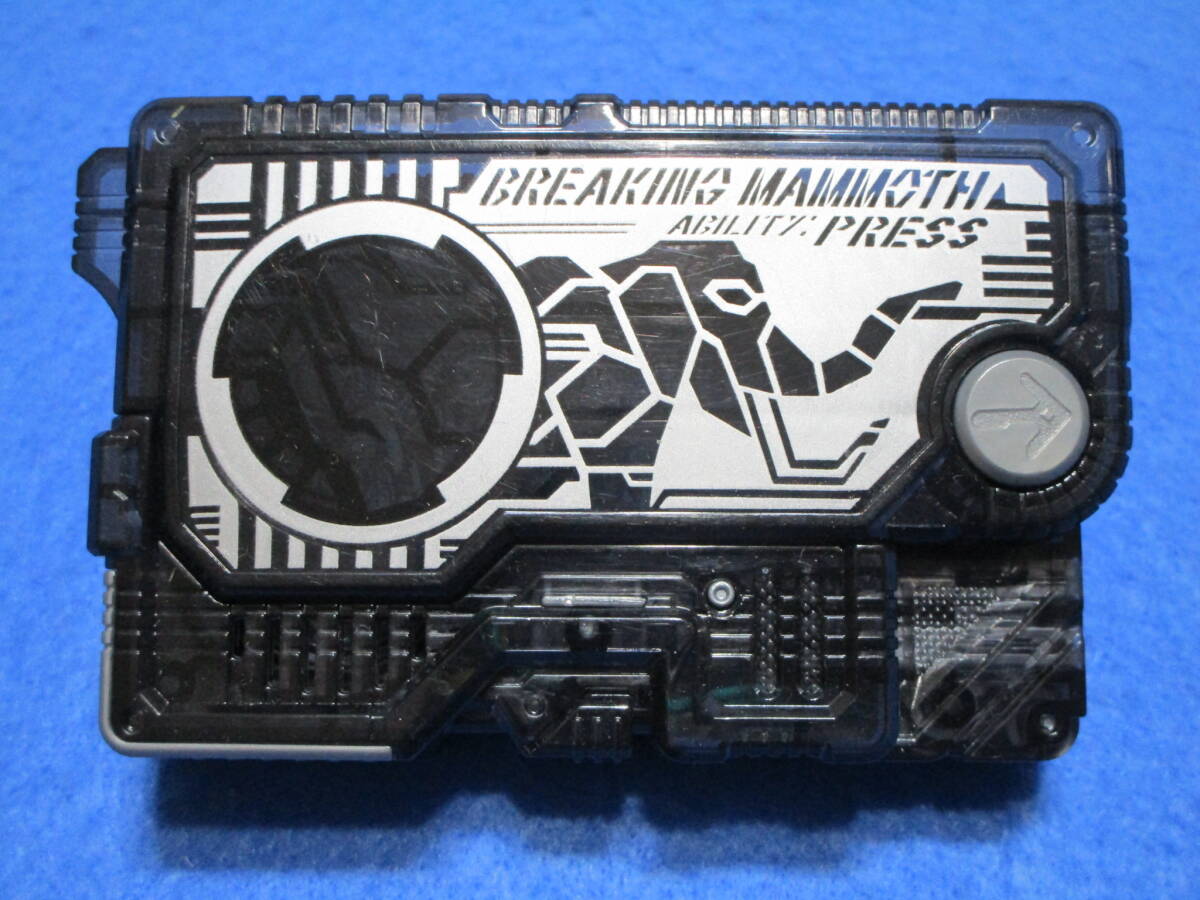 中古!即決!仮面ライダーゼロワン DXブレイキングマンモスプログライズキー(DX飛電ゼロワンドライバー対応)拍卖