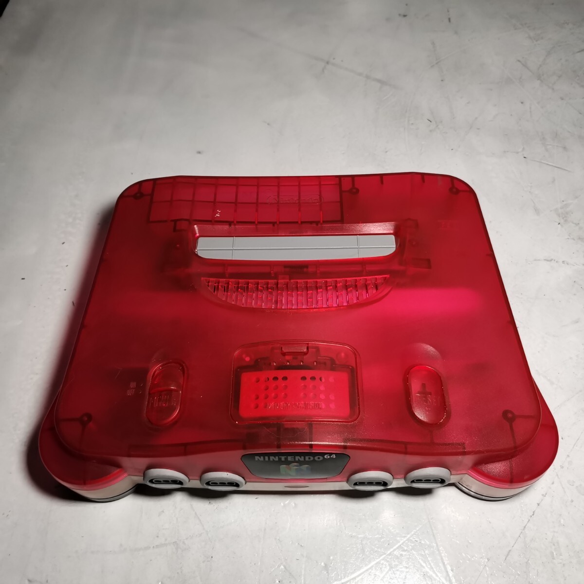 Nintendo 64 NUS-001 ゲーム機 赤 ジャンク扱い拍卖