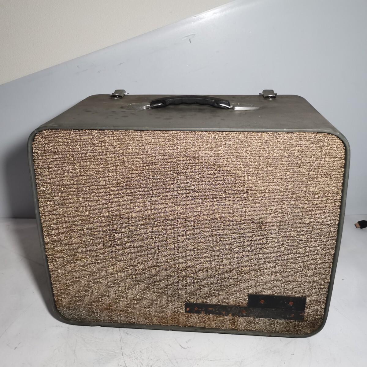 メーカー、型番不明 映写機? ジャンク扱い拍卖