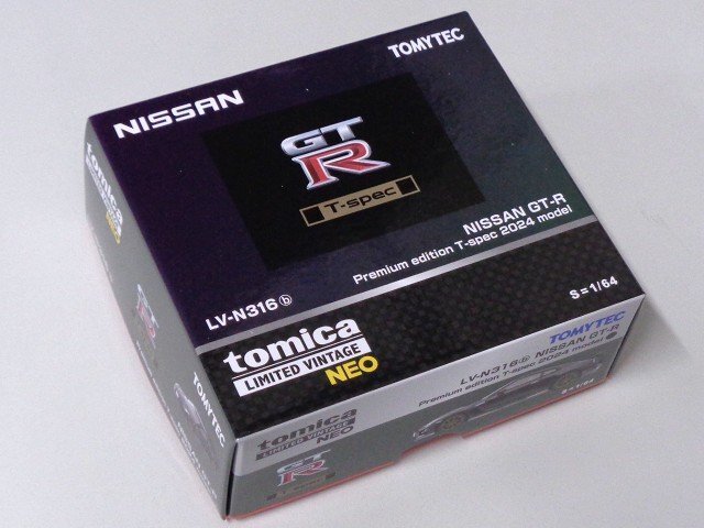 TOMYTEC LV-N316b NISSAN GT-R Premium Edition T-s #331148拍卖