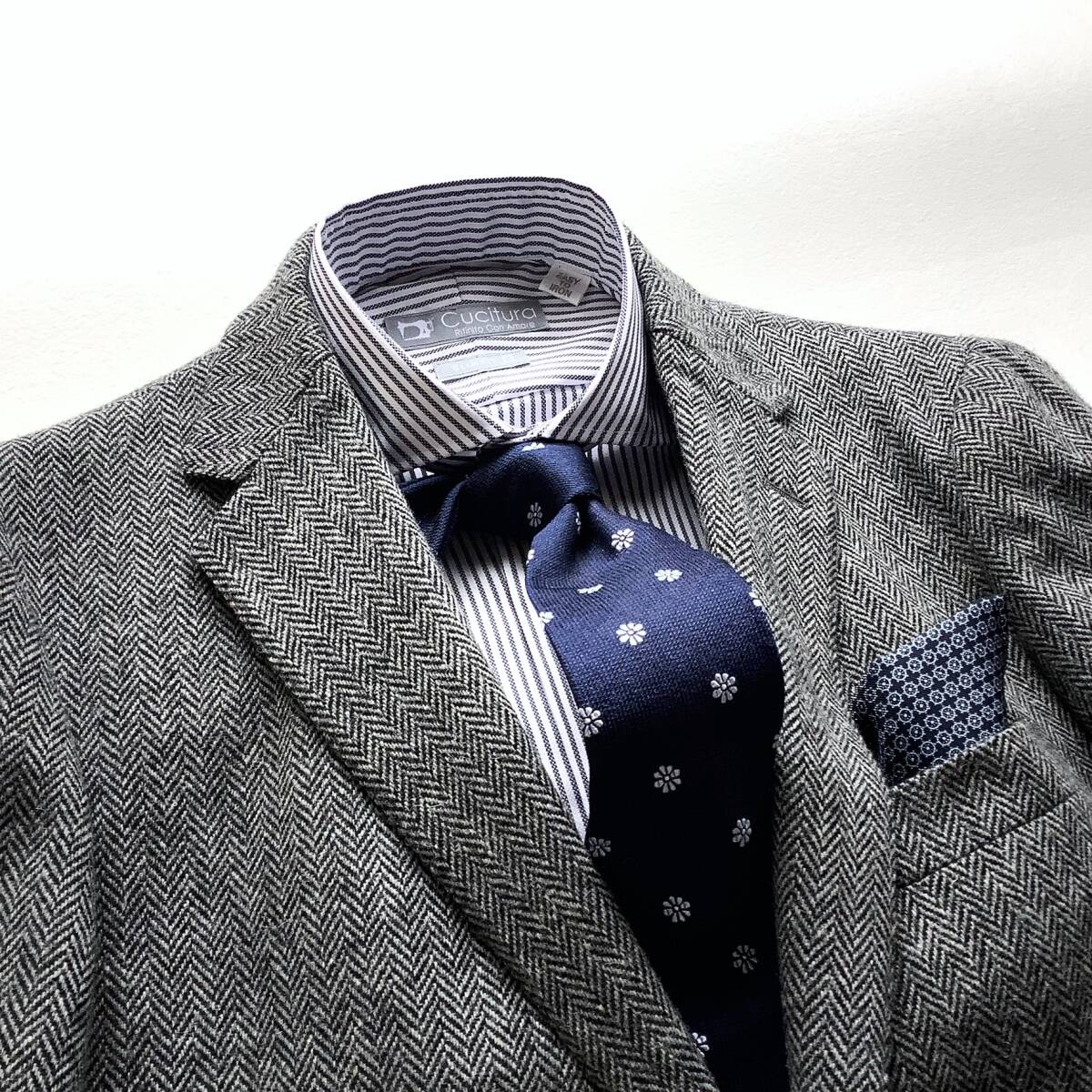 上品な秋冬感★ユナイテッドアローズ XL ヘリンボーン テーラードジャケット SS52拍卖