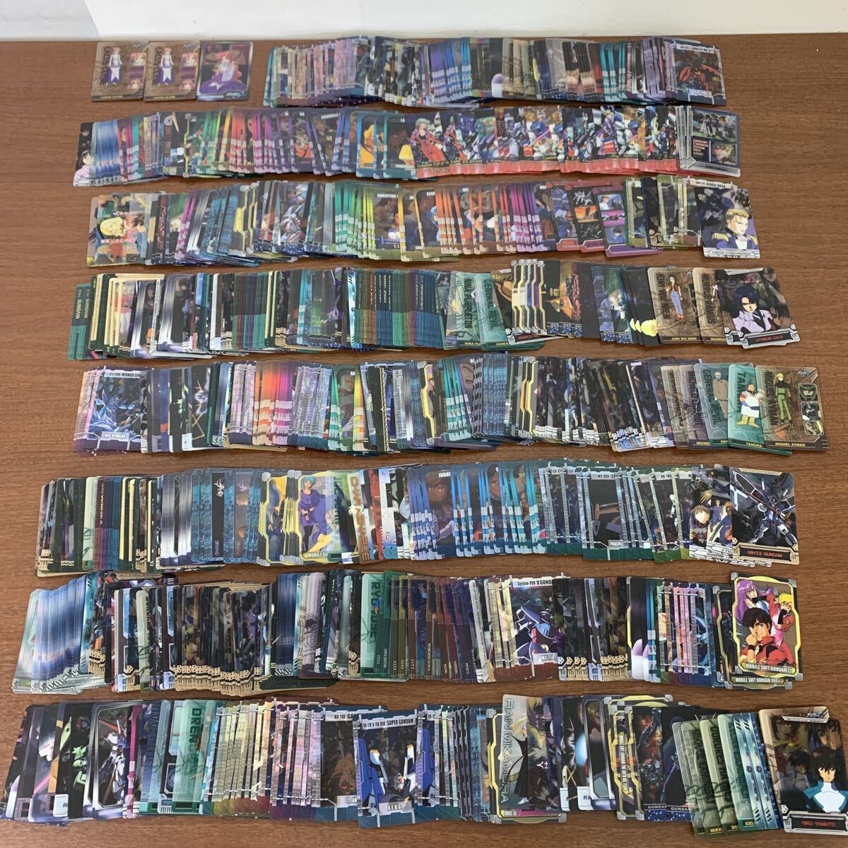 ガンダム シリーズ ウエハースカード 1000枚以上 大量 まとめ売り / 機動戦士ガンダム 機動戦士ガンダムSEED など拍卖
