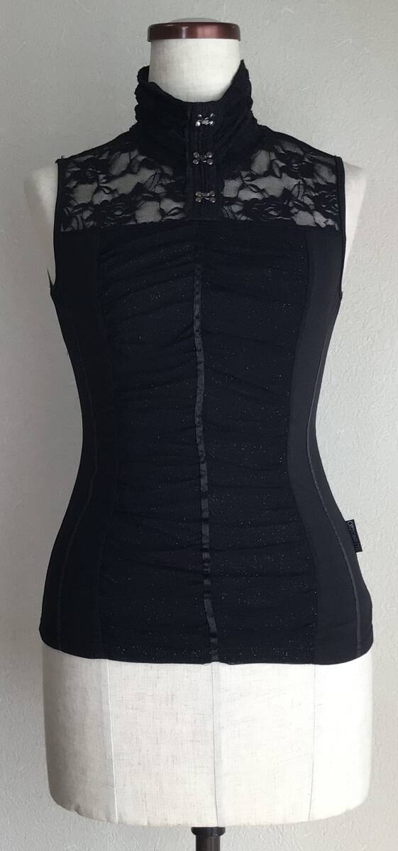 Ozz on オッズオン オッズオネスト トップス ノースリー 刺繍 パワーネット 黒拍卖