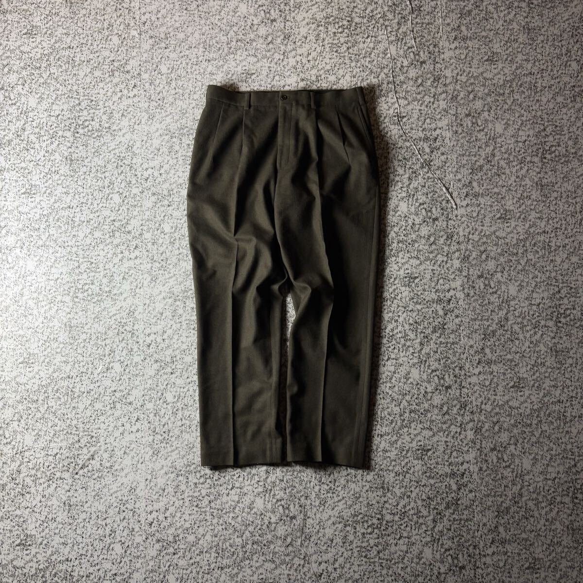 80s初期タグ オールドユニクロ 2タック ウールブレンド スラックス W90 オリーブ カーキ 古着 ヴィンテージ ビッグサイズ拍卖