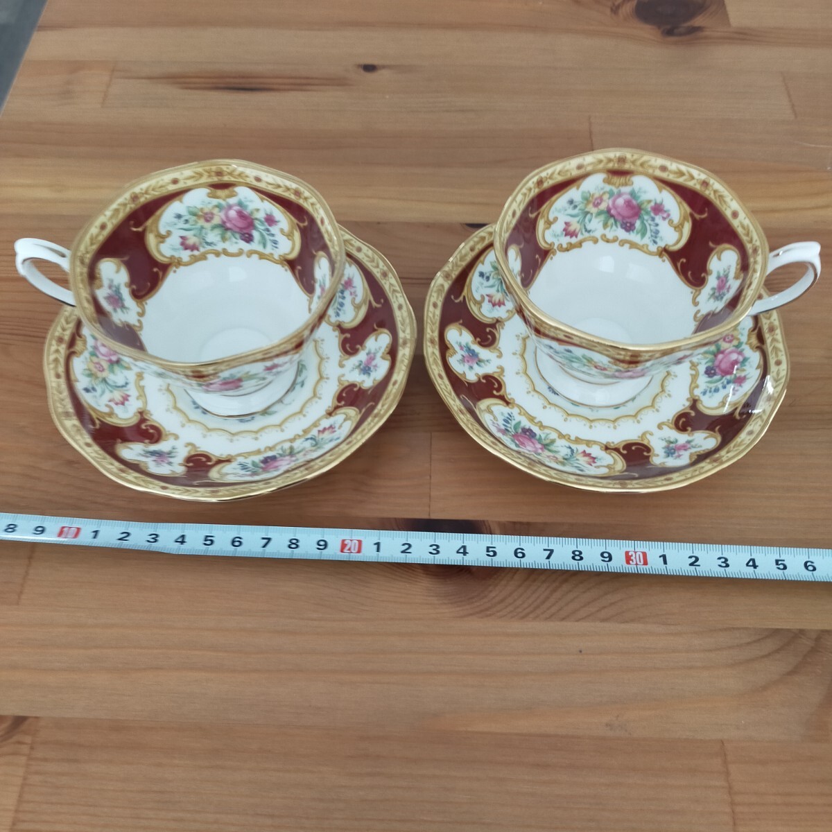 す3703 カップ&ソーサー ROYAL ALBERT ロイヤルアルバート LADY HAMILTON レディー ハミルトン 2客セット 洋食器 陶器拍卖