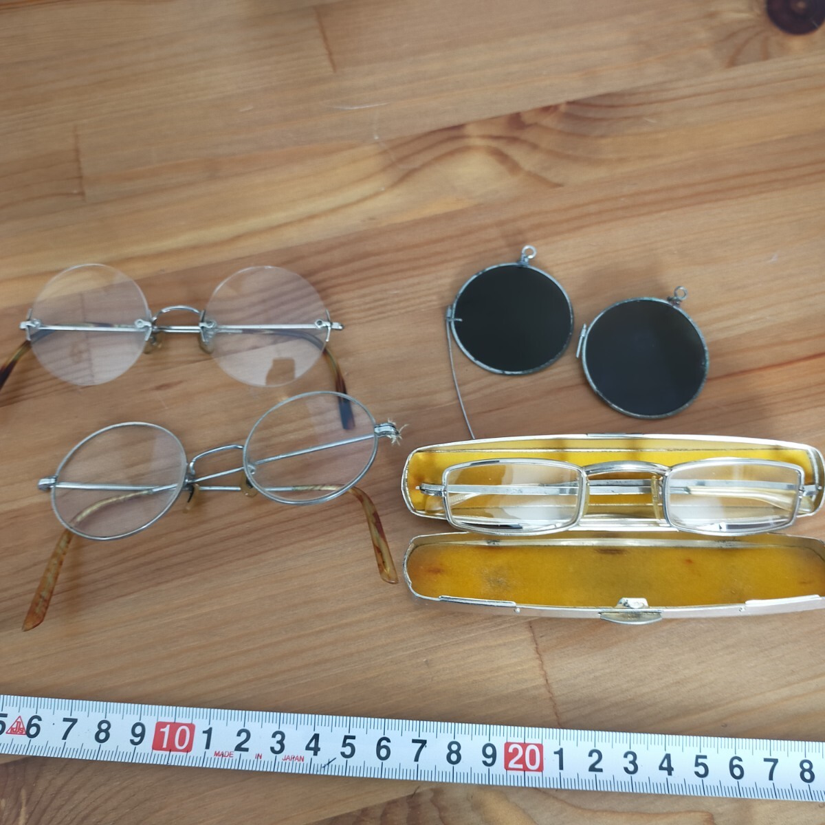 す3705 古眼鏡 丸メガネ 黒縁 ニコン 丸眼鏡 折りたたみ 昭和レトロアンティーク ヴィンテージ 時代物 4点 まとめ 度入り 鼻眼鏡拍卖