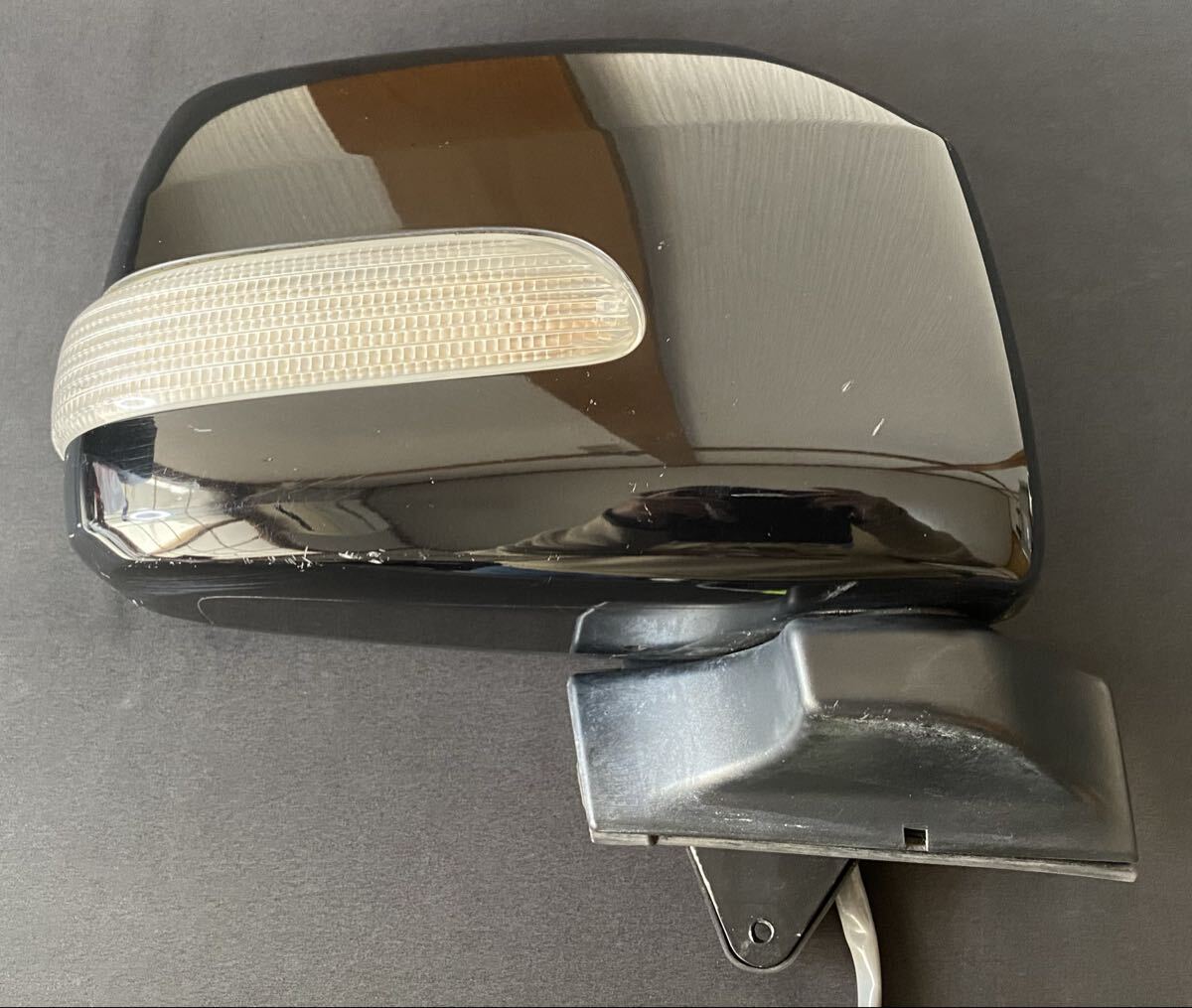 DAIHATSU ムーヴカスタム H18年式 CBA-L150S 右側 ドアミラー X05 サイド 運転席側拍卖