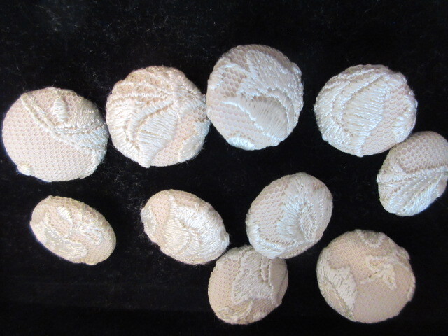 ■フォーマル【レース包みボタン大約2,5cm弱/計8個・中約2cm/2個】&【円形大約3cm弱/計4個~大小ボタン計5個】■計19個■拍卖