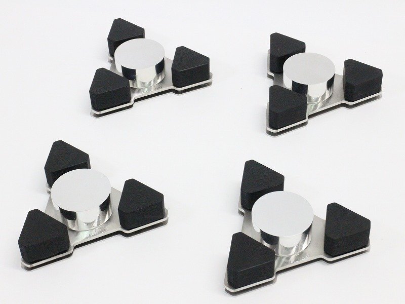 ■□【美品】WELLFLOAT WELLDELTA ウェルフロートインシュレーター 4個 ジークレフ音響 元箱付□■032040005m□■拍卖