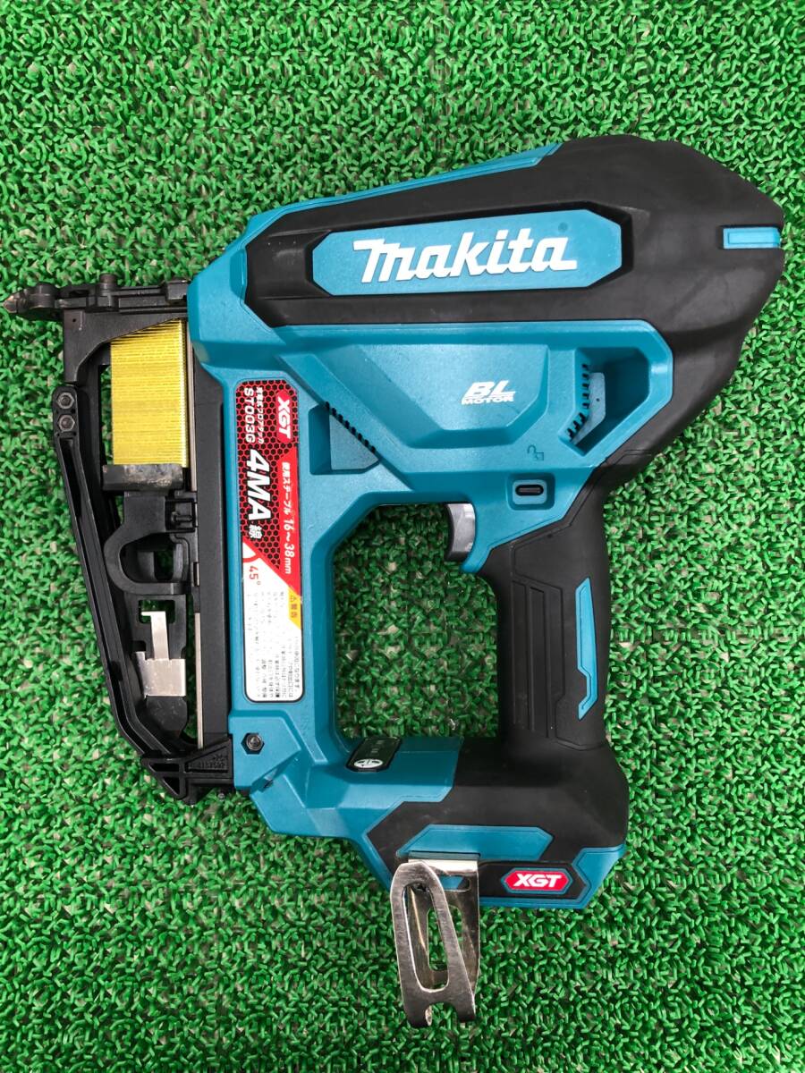 【中古品】★makita(マキタ) 40Vmax充電式フロアタッカ (本体のみ) ST003GZ ITSH7IBDJWI2拍卖