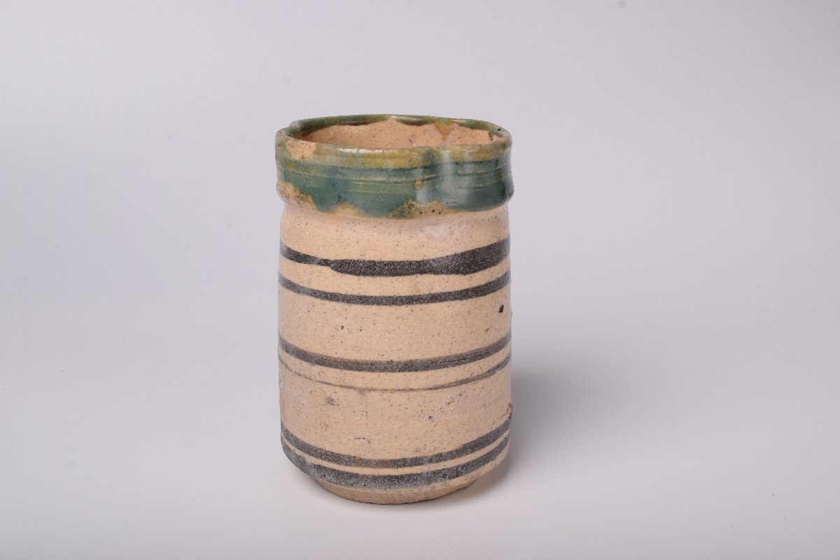 【江戸初期の逸品】志野織部 筒型 火入 酒器 侘びの茶陶拍卖