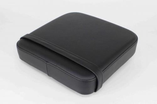 在庫有当日発送 武川 TAKEGAWA 09-11-0244 ピリオンシート(300×300/ブラック) 汎用・CT125・クロスカブ110・スーパーカブ70/90/110拍卖