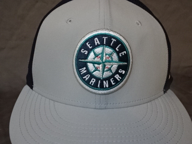 激レア USA購入【Nike】製 【NIKE TRUE】【DRI FIT】 MLBメジャー シアトルマリナーズ 【Seattle Mariners】ロゴ刺繍入りCAP 中古良品拍卖