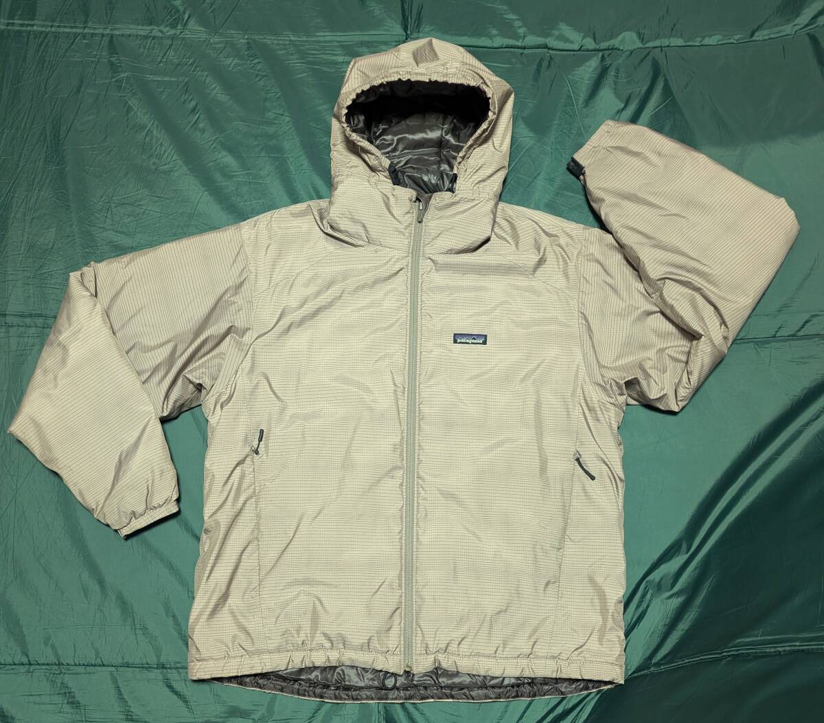 美品★patagonia パタゴニア Micro Puff Jacket マイクロ パフ フーディ ジャケット M拍卖