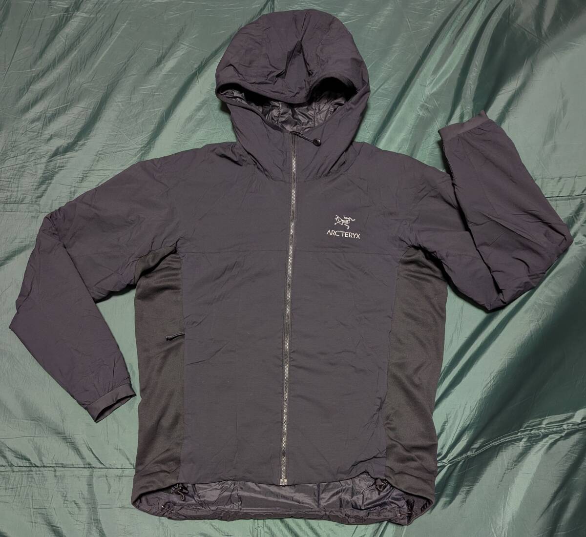 美品★ARC'TERYX アークテリクス 防風/撥水/保温 中綿 Atom LT Hoody アトム LT フーディ ストレッチ ジャケット L拍卖