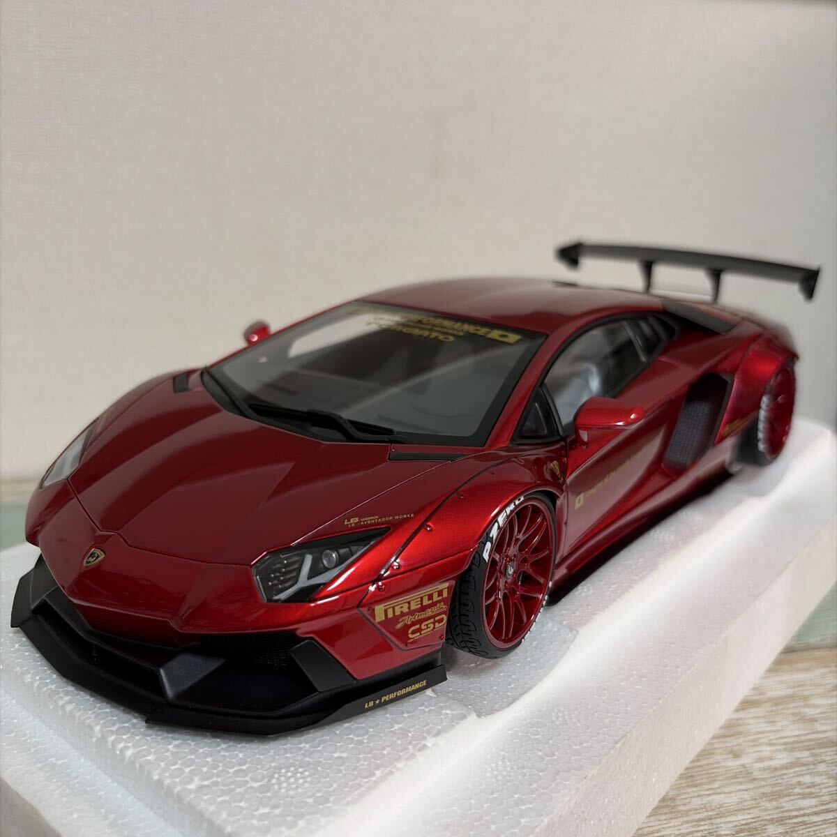 AVENTADOR★LB-WORKS★METALLIC RED★AUTO art★アヴェンタドールLB★レッド★オートアート★ランボルギーニ★LAMBORGHINI★良品★1/18拍卖