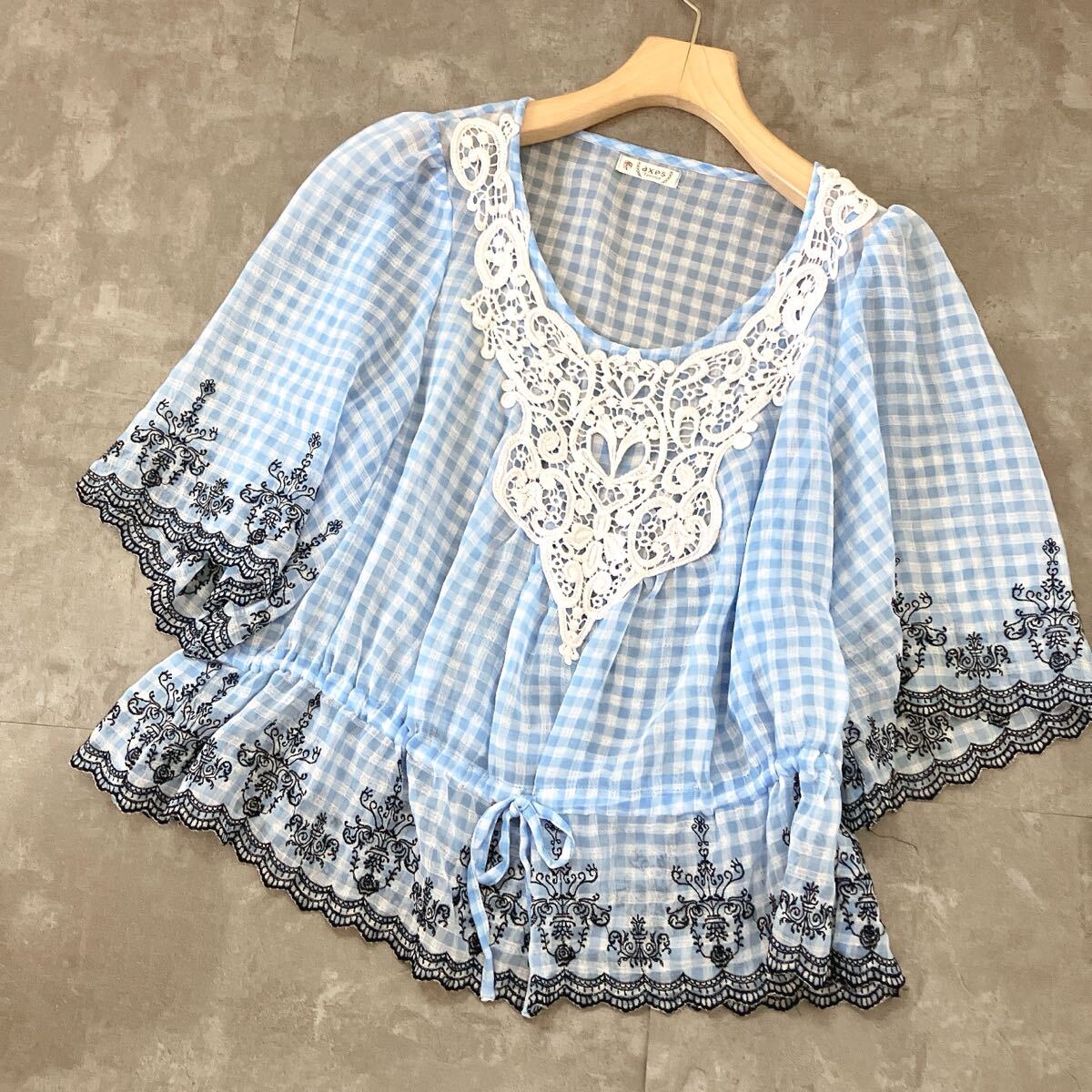 100円スタート 美品 axesfemme アクシーズファム y2k フェアリーグランジ 刺繍 ブラウス 半袖 シャツ フリル チェック柄 ブルー M〜L拍卖
