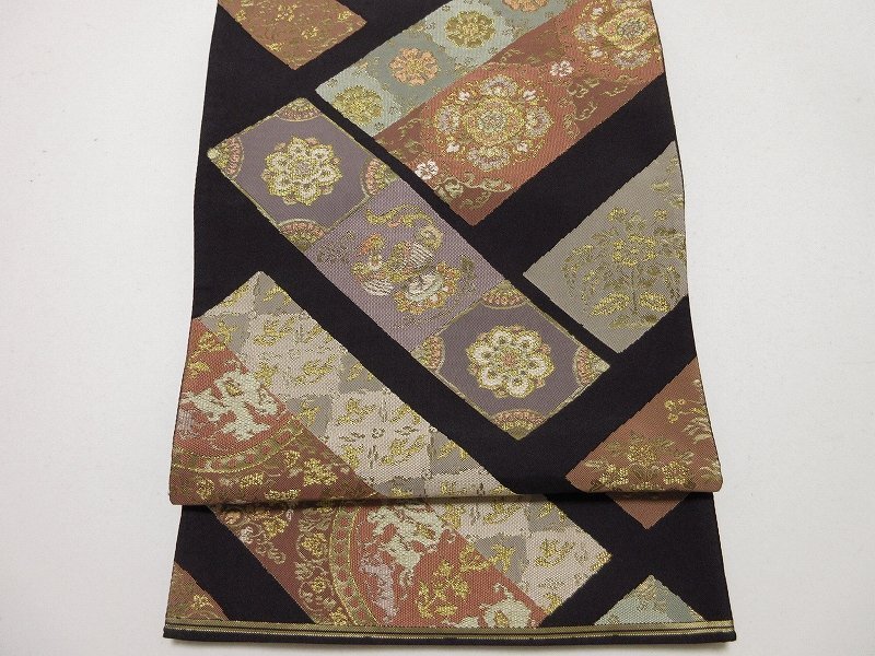 ドークブア■六通柄袋帯 正倉院文様 黒地 極上の逸品 B24拍卖