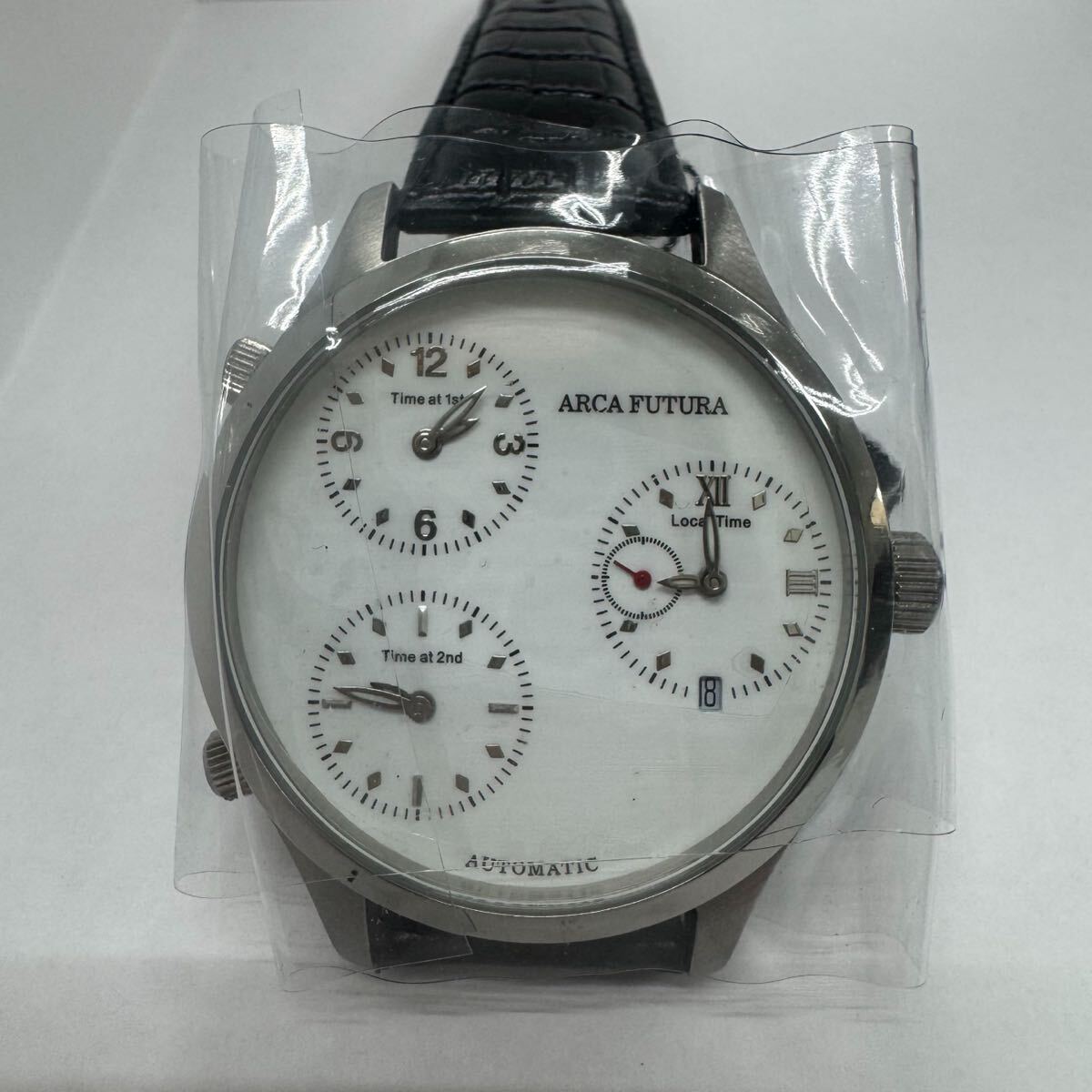 アルカフトゥーラウォッチスリータイムゾーン 腕時計 管理No.2拍卖