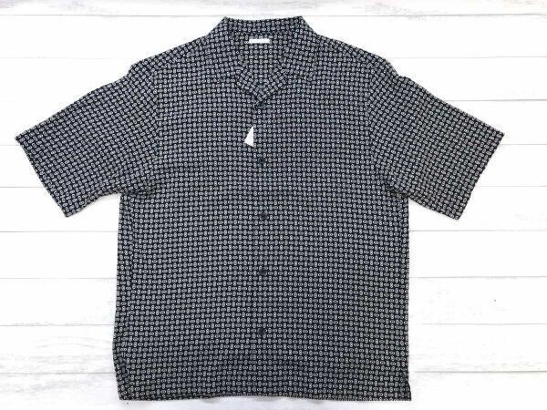 新品タグ付き ジーユー GU レトロ モダン 幾何学模様 ジオメトリック 五分袖 開襟 オープンカラー シャツ メンズ ポリエステル100% M 黒拍卖