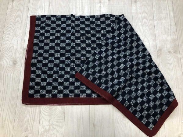 レトロ オールド アンティーク ジャパントラディショナル 古着小物 格子模様 菊 花 和柄 総柄 風呂敷 生地 マルチクロス 布 紺赤拍卖