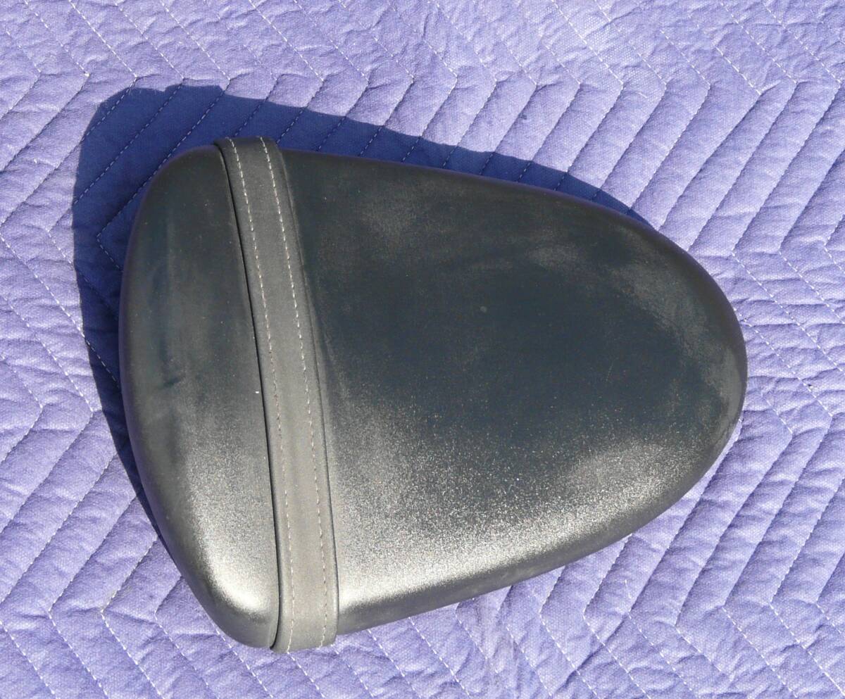 スズキ GSX-R 1000 GSX-R1000 K7 純正 タンデムシート拍卖