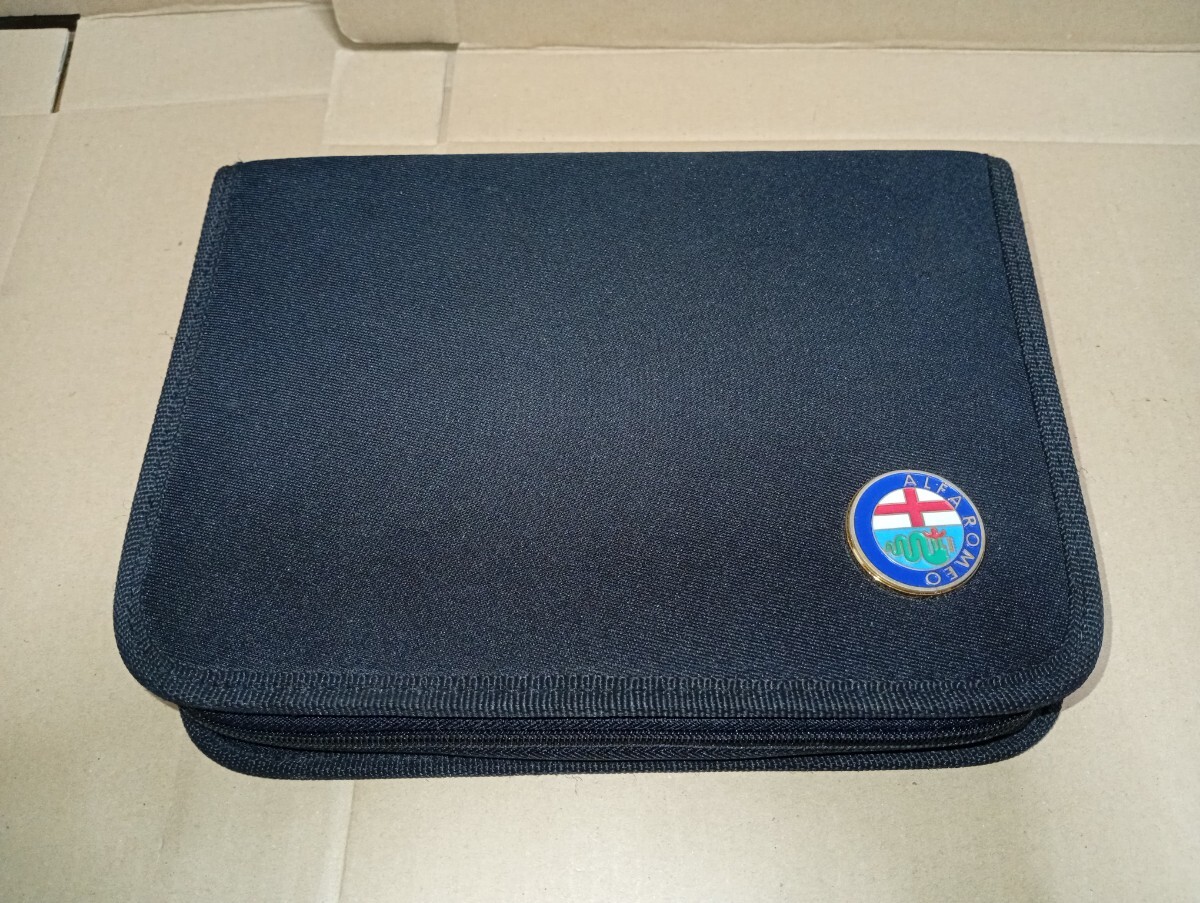 (029)Alfa Romeo アルファロメオ 車検証ケース 説明書ケース ジュリエッタ 車検証入れ 中古品拍卖