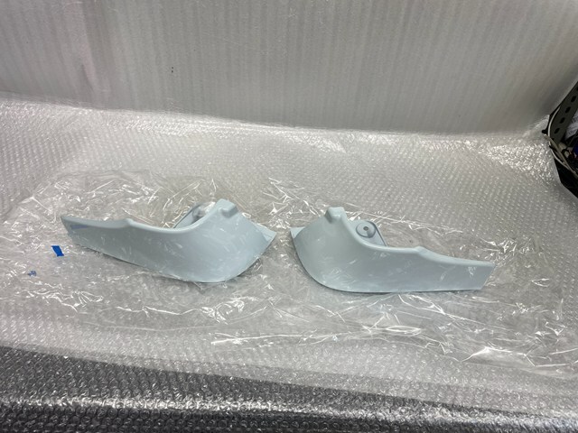 HA25S アルト フロント マッドガード 泥除け オプション品 未使用 72211-64L0 72221-64L0拍卖