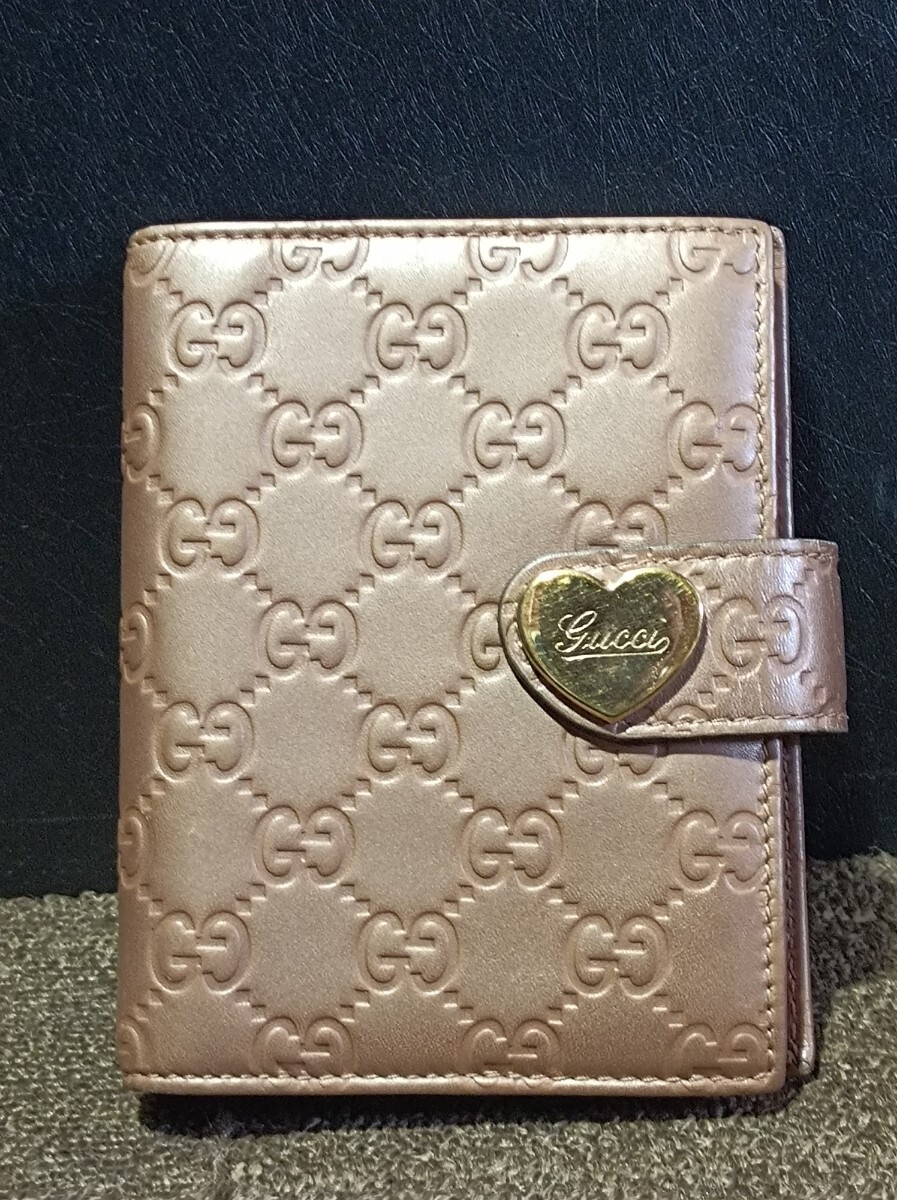 GUCCI 手帳 ピンク ツヤ 光沢 ロゴ 総柄 ハート 手帳カバー レザーGUCCI拍卖