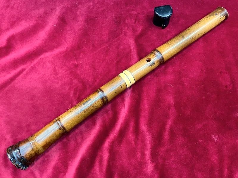 ◆ 精華銘 尺八 ◆ 金歌口 藤巻 銀三線 現状でのお渡しです♪ 中古品拍卖