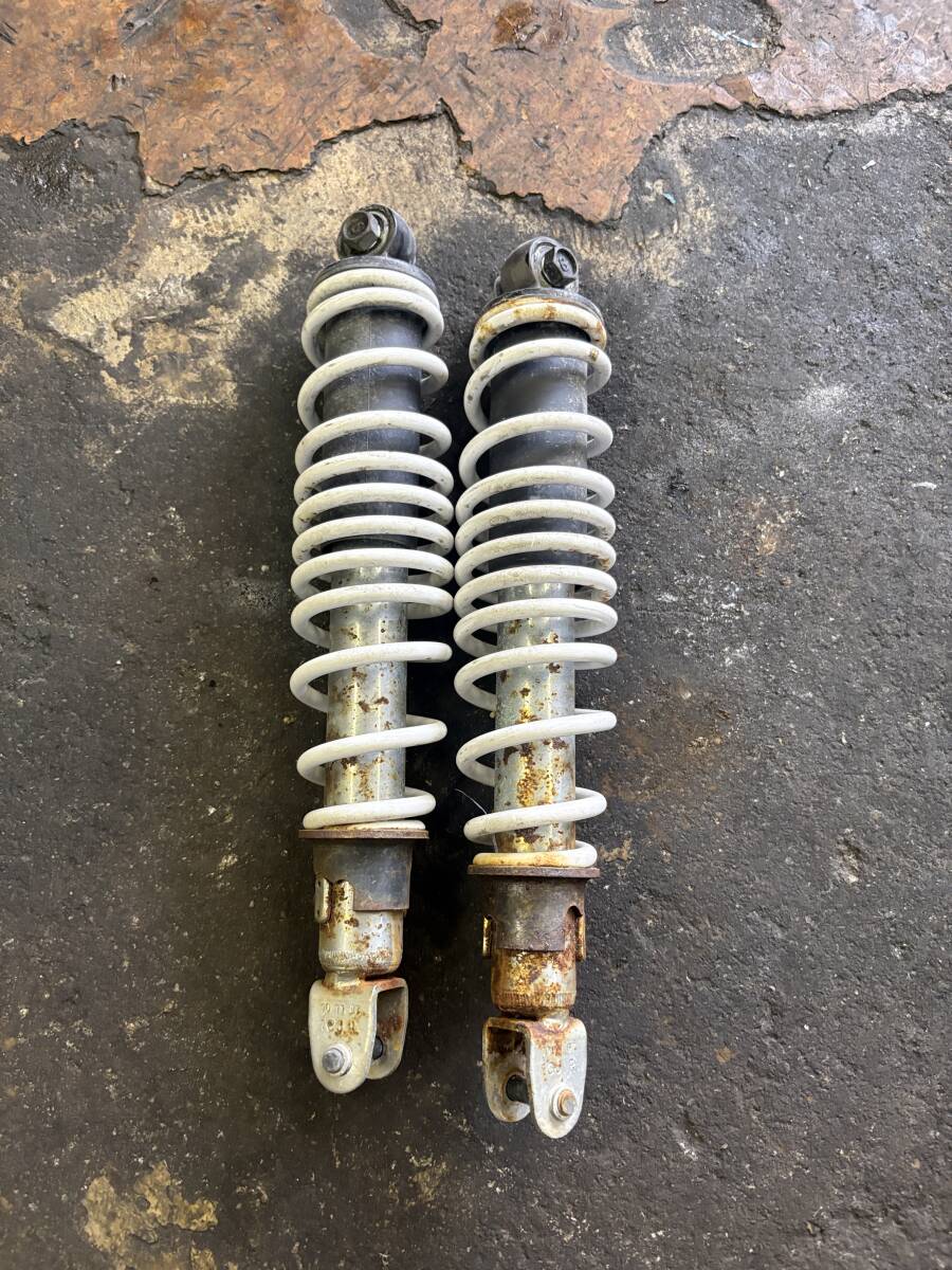 ヤマハ YAMAHA シグナスX 2型 台湾 リアショック A56拍卖