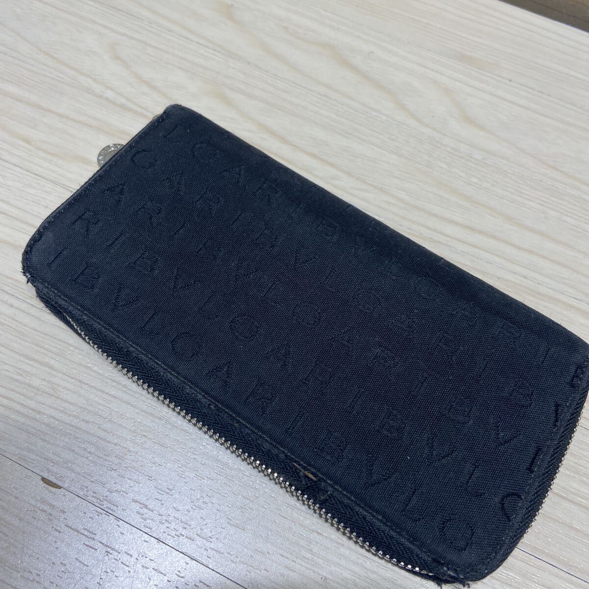 39 EN BVLGARI ブルガリ ロゴマニア ラウンドファスナー ジップ 長財布 ロングウォレット キャンバス ブラック系 中古 現状販売拍卖