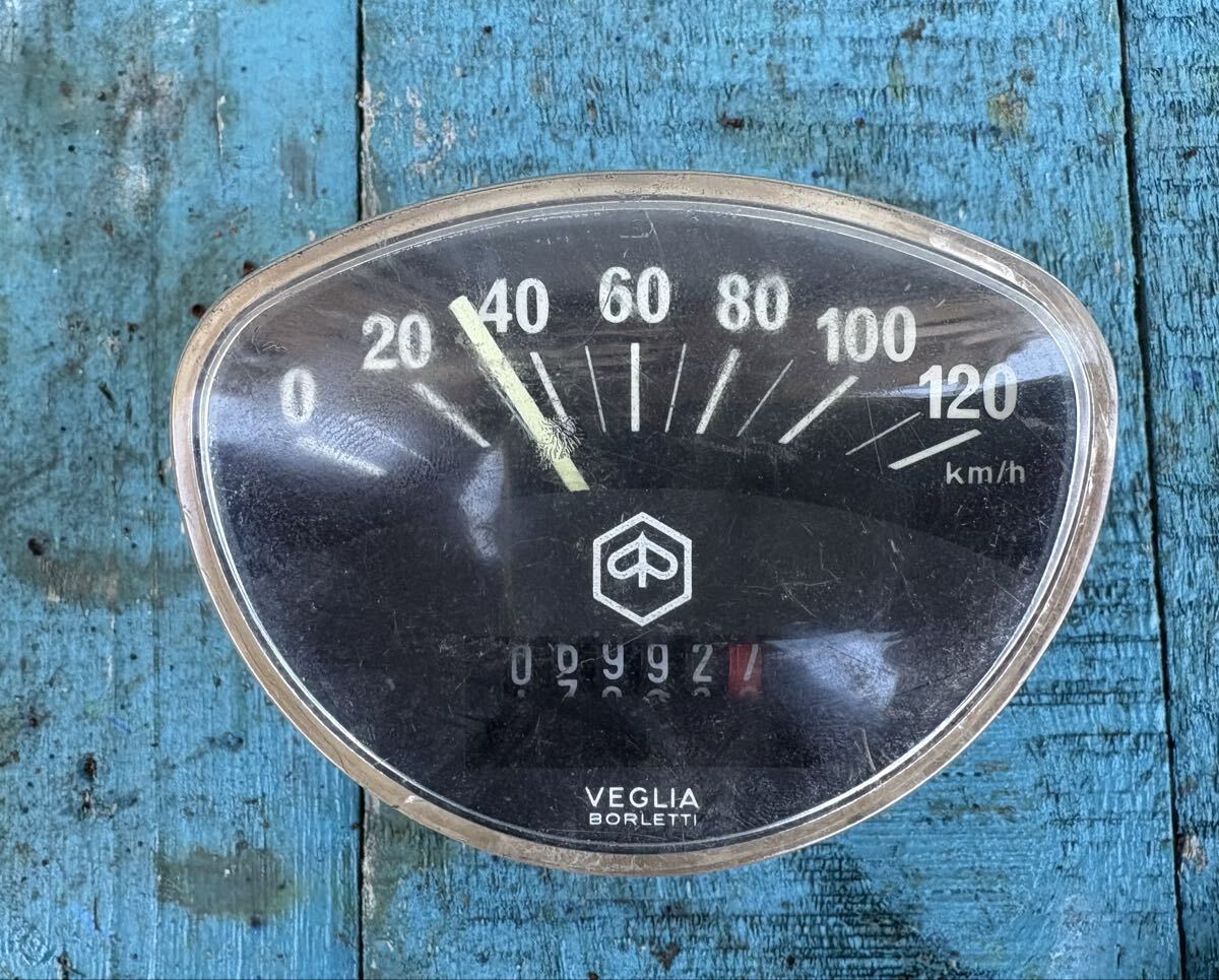 Vespa 120km/h メーター Veglia風 ET3 Primavera Rally Sprint 台湾ベスパ系 動作OK 針ブレ無し 調整ベース拍卖
