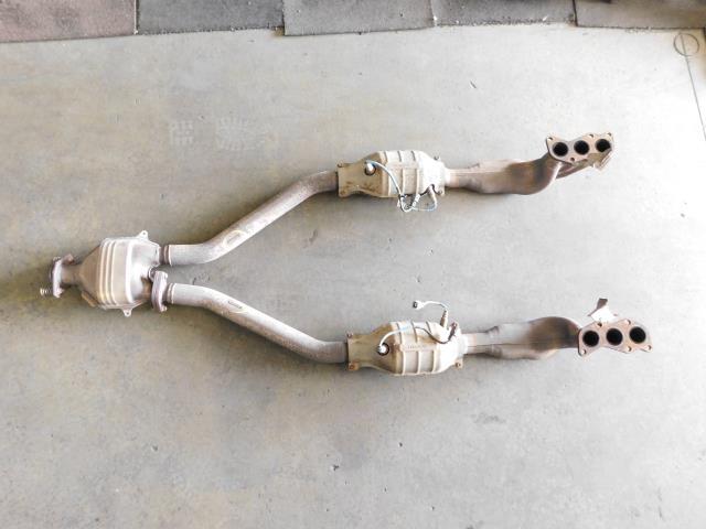 レガシィ CBA-BPE Fエキゾーストパイプ 3.0R ADAアイボリー 4WD EZ30D 36J 44105AG340拍卖