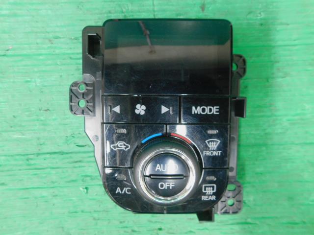 ムーヴキャンバス DBA-LA800S A/Cスイッチパネル Gメイクアップ SA2 KF-VE XF0 55910-B2660拍卖