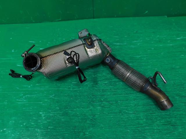 BMW 2シリーズ LDA-2C20 Fエキゾーストパイプ 218Dアクティブツアラー B47C20A 18308513951拍卖