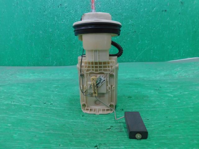 VW ニュービートル GH-9CAZJ フューエルポンプ ニュービートル㊨ AZJ LR9A拍卖