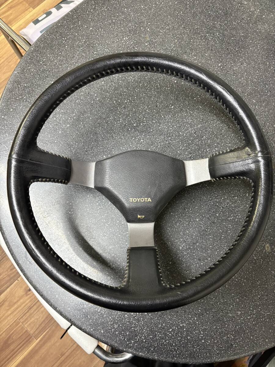 AE86トレノレビン前期純正ハンドル拍卖