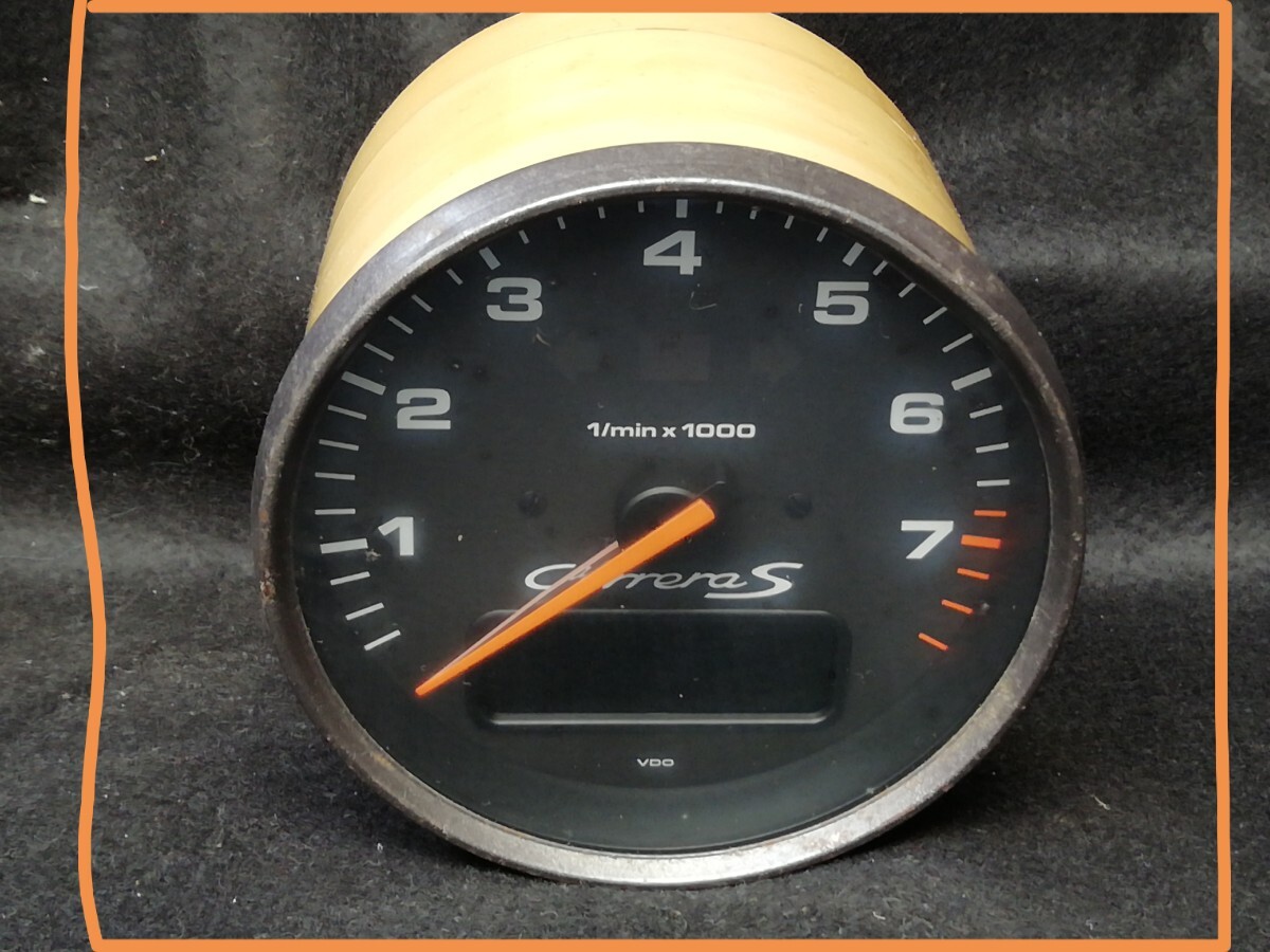 ポルシェ 純正 カレラS 993 VDO タコメーター 回転計 画像で判断できる方拍卖