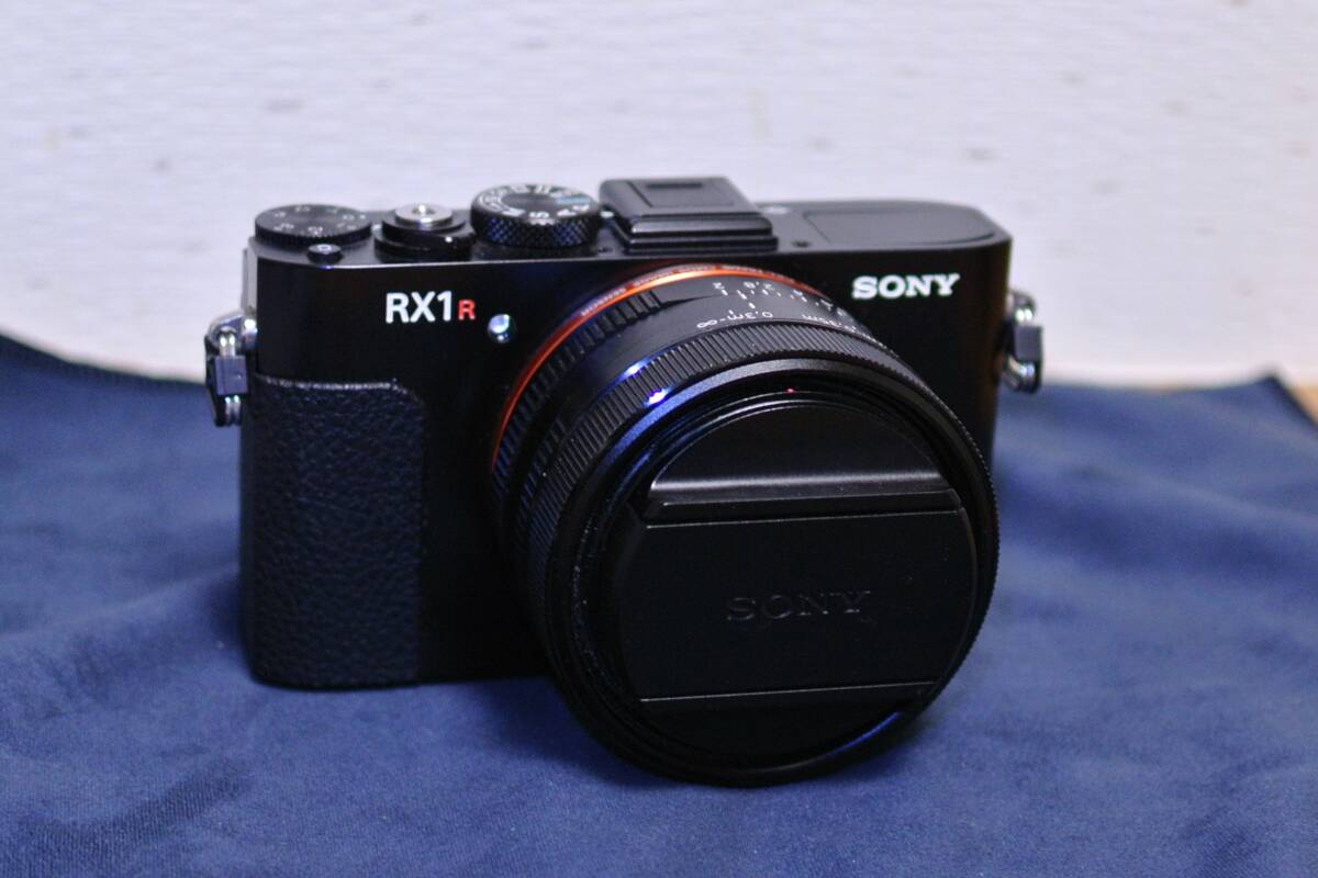 サイバーショット DSC-RX1R (中古)拍卖