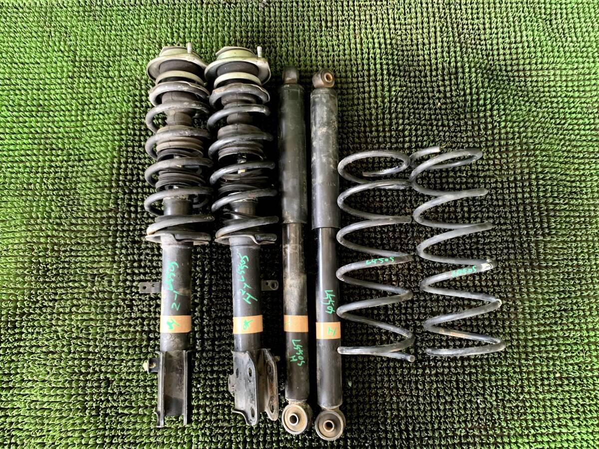 ●即決値段●漏れなし● Z2-1 ダイハツ ムーヴラテ L550S L560S サスペンション ストラット 左右 リアショックアブソーバー バネ 1台分拍卖