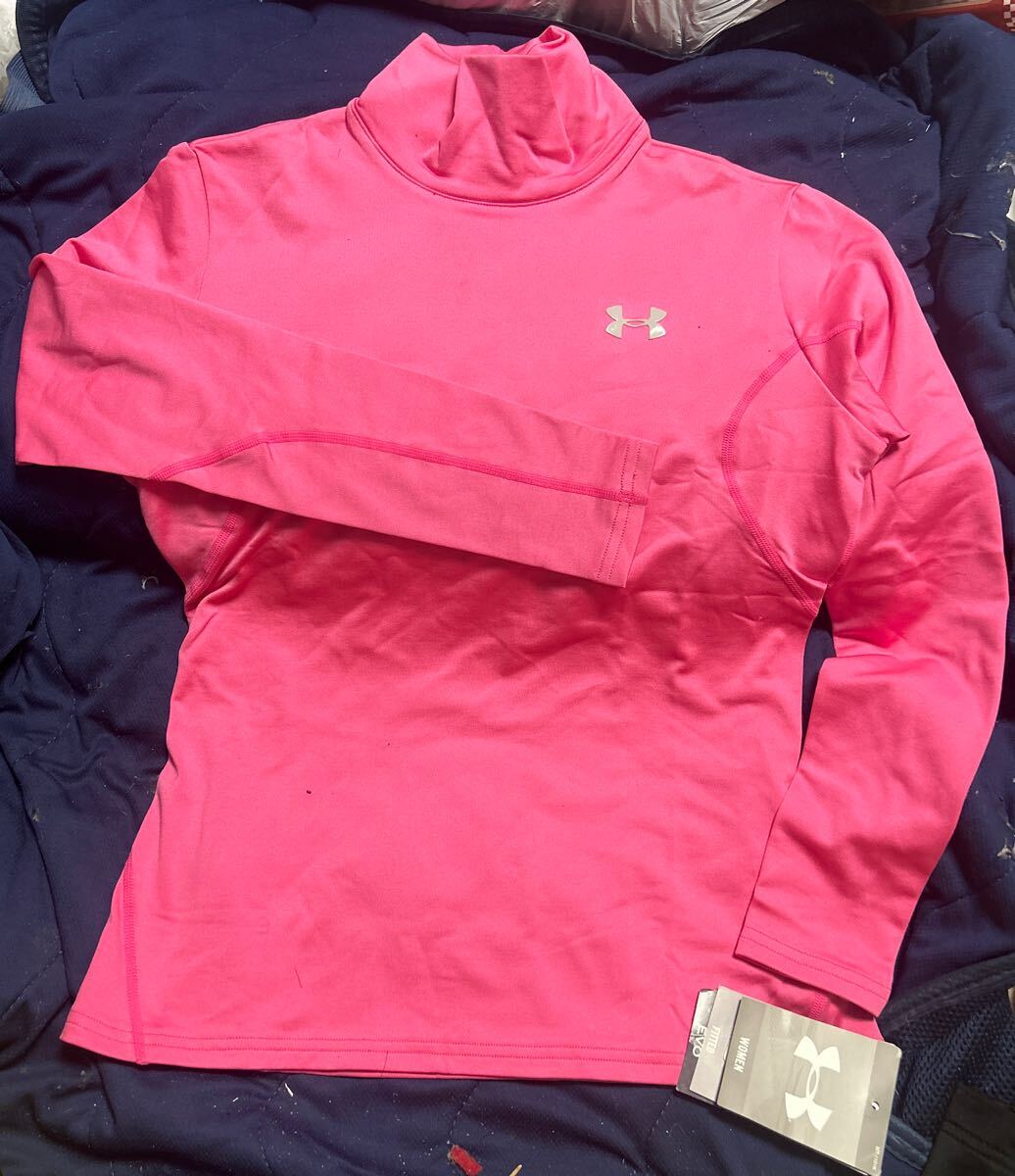 未使用!発熱!保温!アンダーアーマー フィッティドEVOハイネックシャツ レディースSM(身長152〜158胸囲77〜83)定価8800円送料430円拍卖