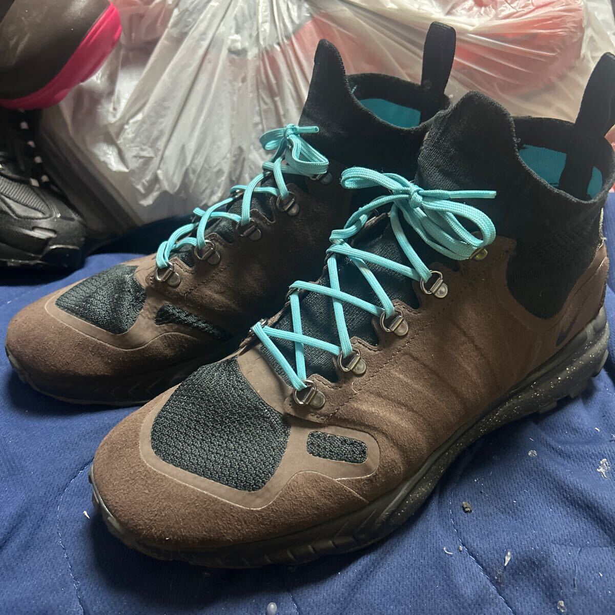 美品 ナイキ ラボ エア ズームタラリア ミッド フライニット プレミアム27.5㎝定価税込29700円拍卖