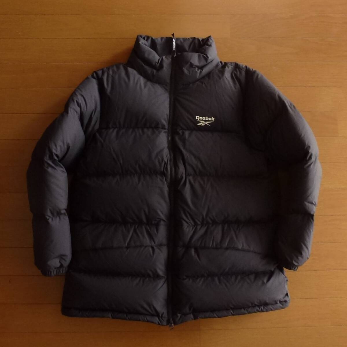 良品 Reebok リーボック ダウンジャケット 黒 ロゴ入り メンズ XLサイズ相当 即決あり!拍卖