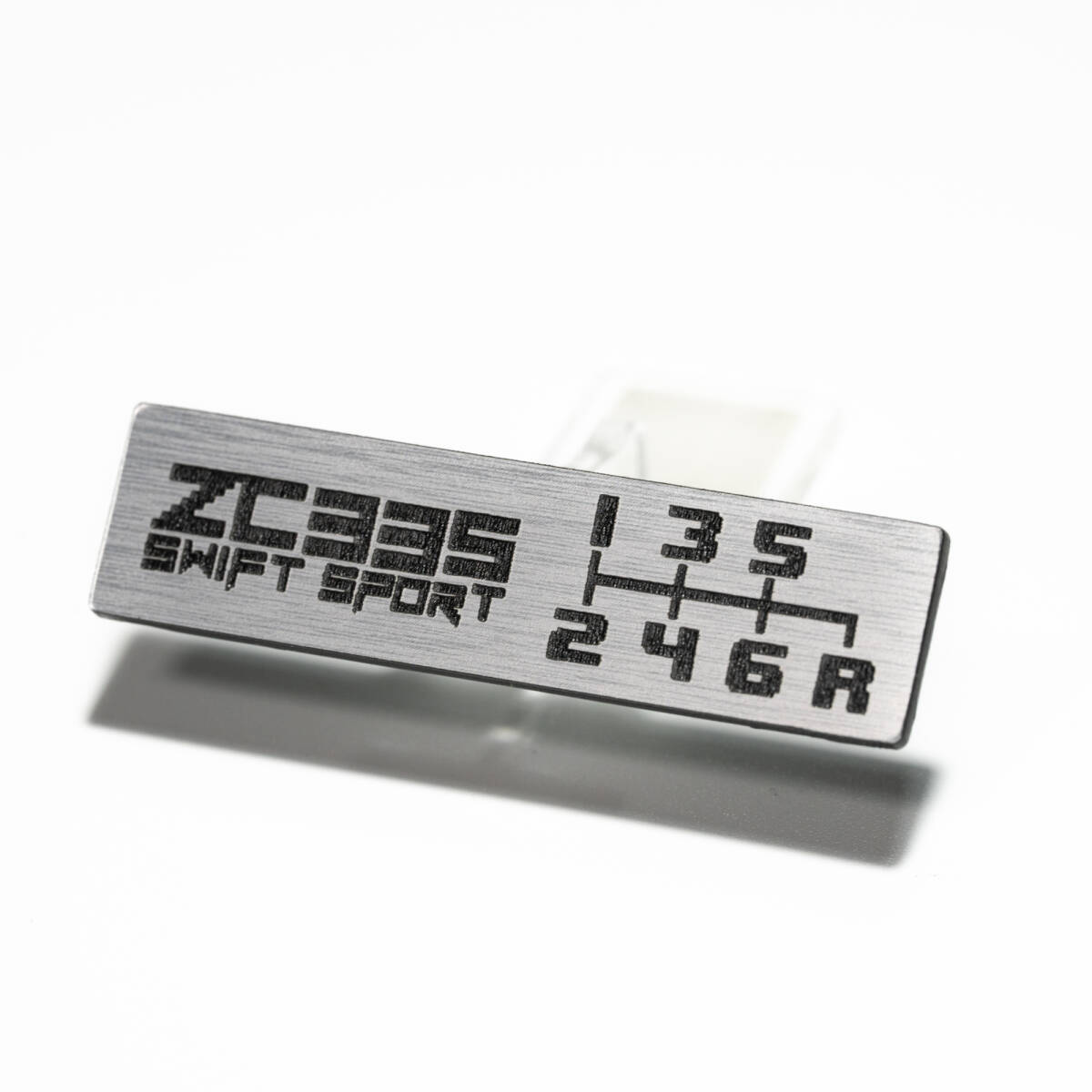 スズキ スイフトスポーツ ZC33S用 シフトパターンプレート シルバー拍卖