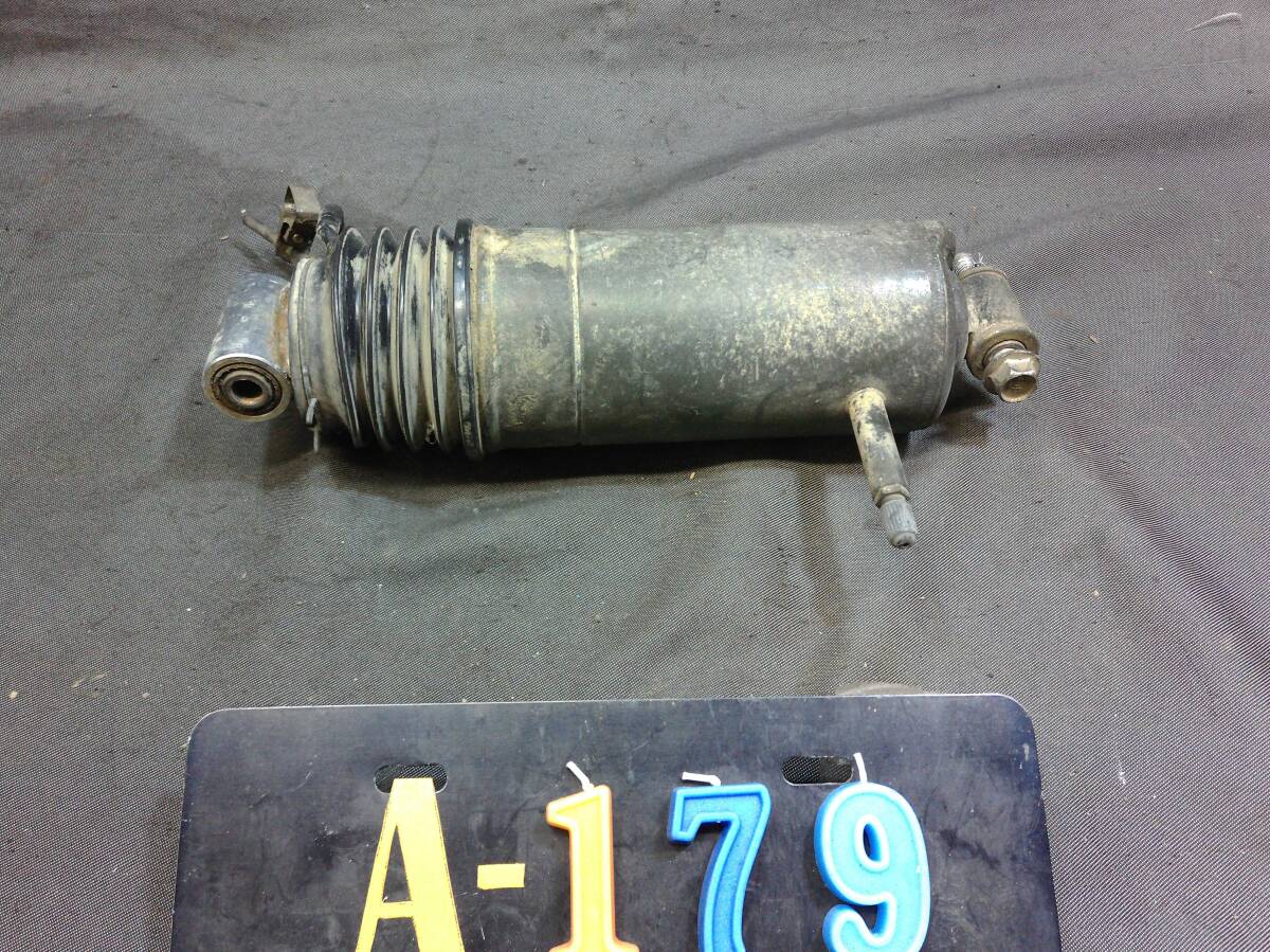 当時物のCBX400Fの純正のリアサスペンション NO-1 cbx400f拍卖