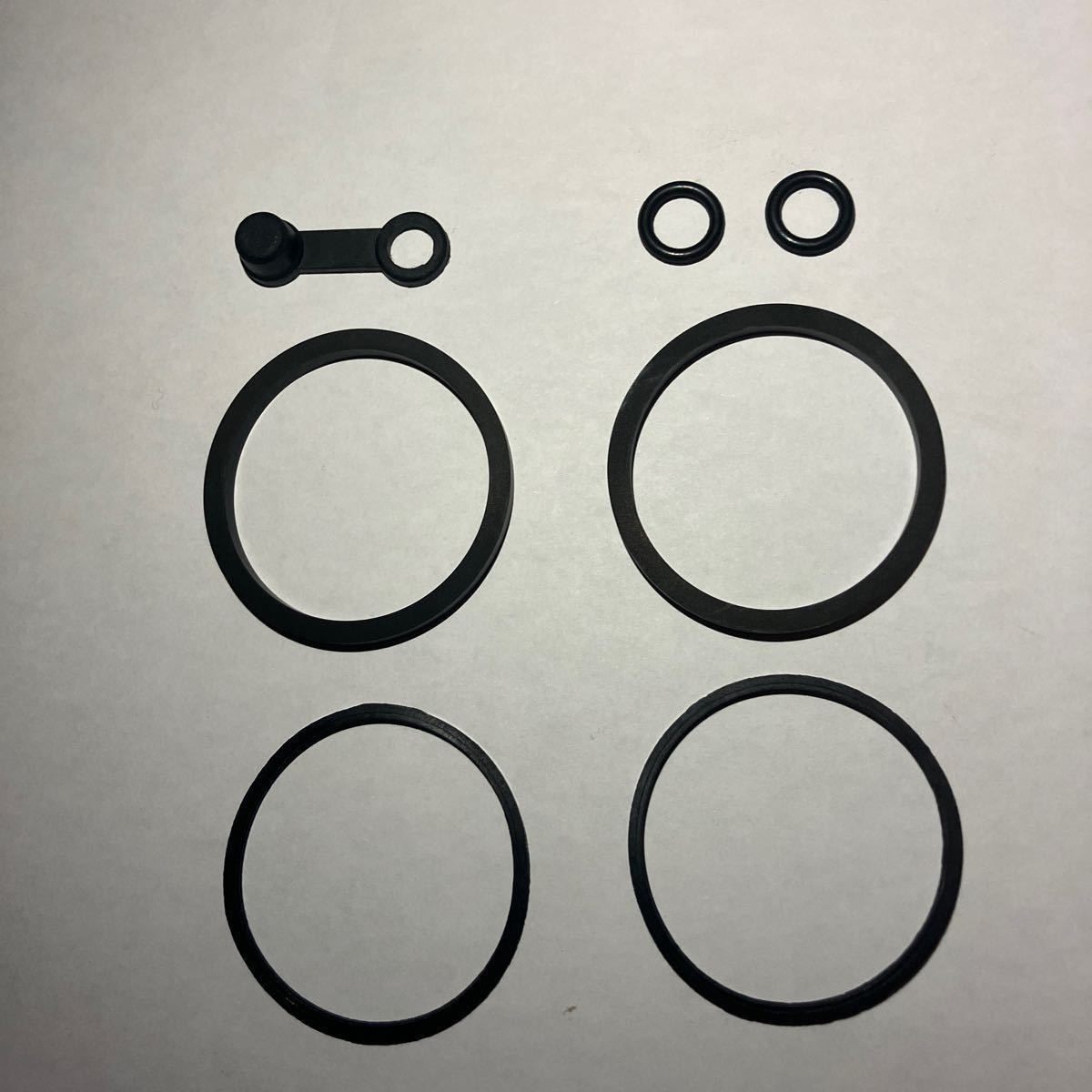 ヤマハ ブレーキキャリパー ピストンシール&Oリング&ブリーダーキャップ (1キャリパー分) RZ250R/TZR250/FZ400拍卖