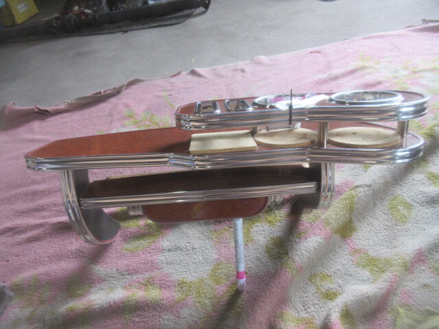 ★R7Y385 PE52 エルグランド 社外フロントテーブル 木目ウッド 修理やストック等に拍卖