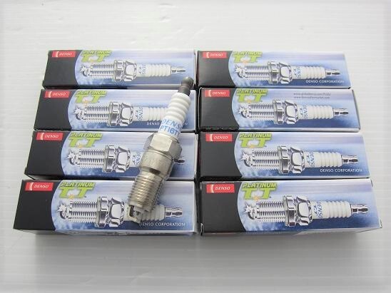 DENSO♪94~96 ブロアム カプリス ロードマスター スパークプラグ 8本セット拍卖