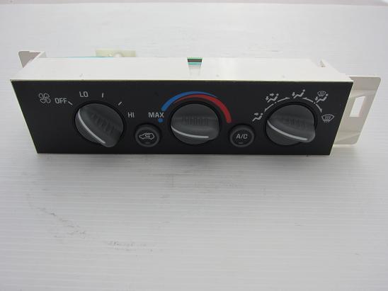 ACデルコ♪96~99 シボレー C1500 K1500 タホ エアコンスイッチ 熱線無拍卖